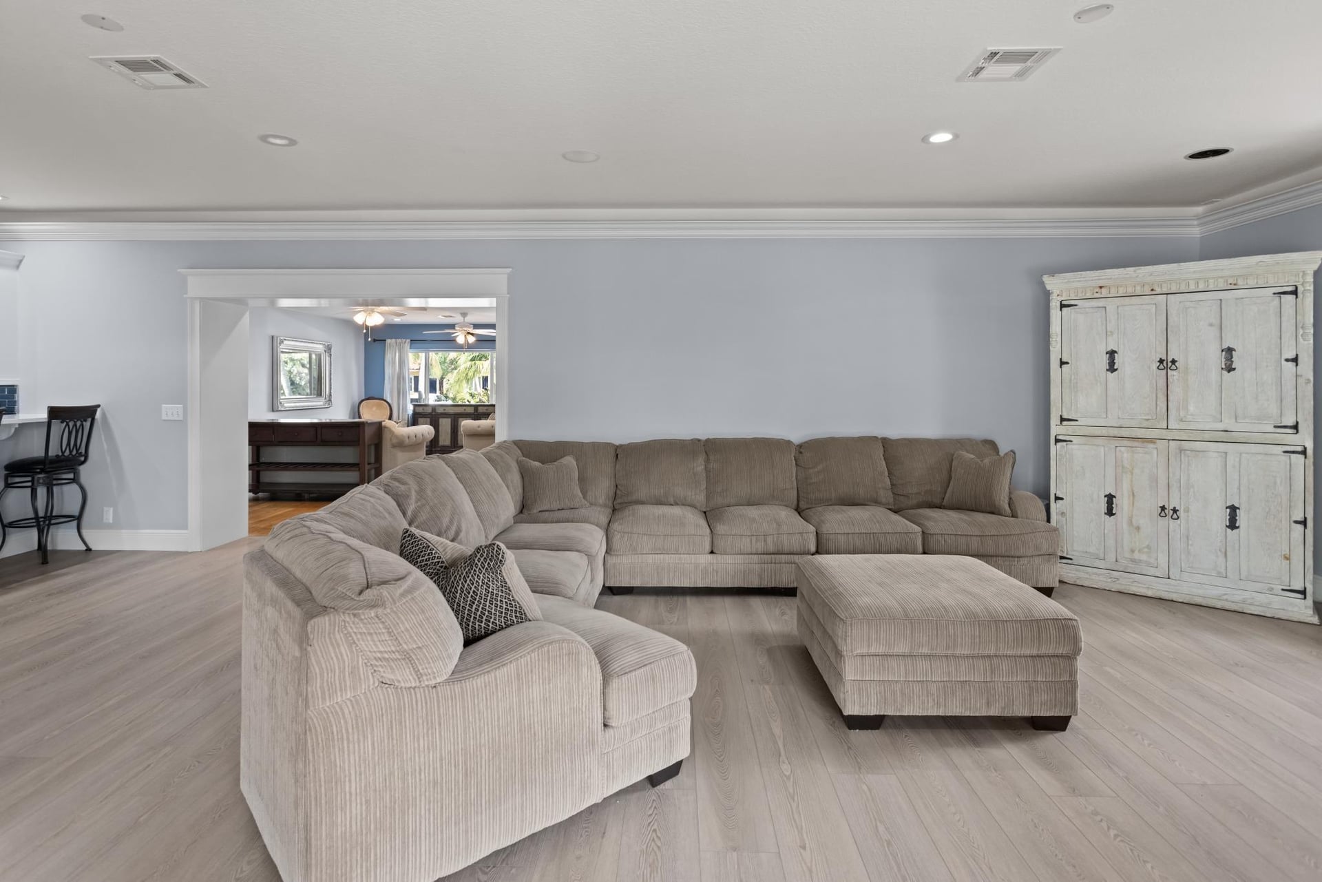 SoSo West Palm Beach Residence photo 17