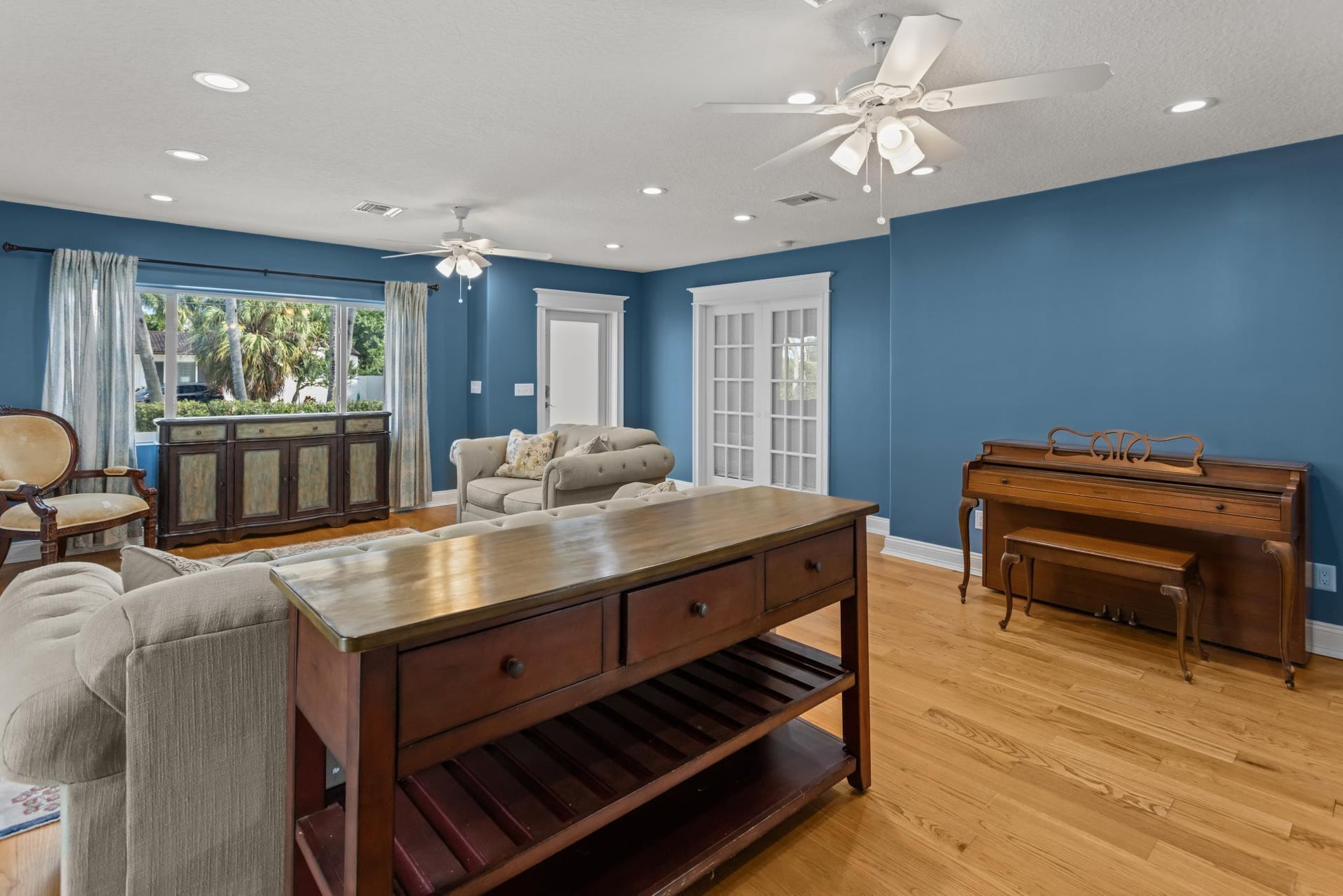 SoSo West Palm Beach Residence photo 26