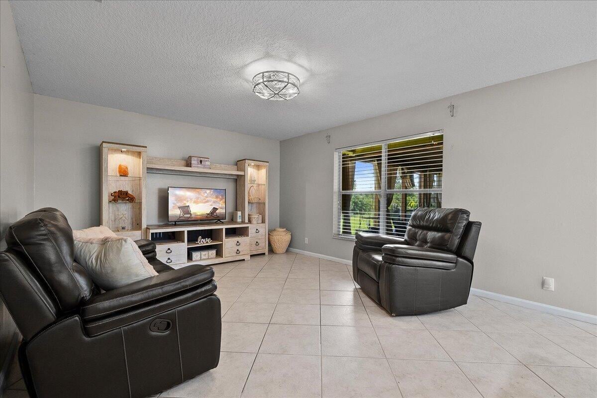  Residence photo 13