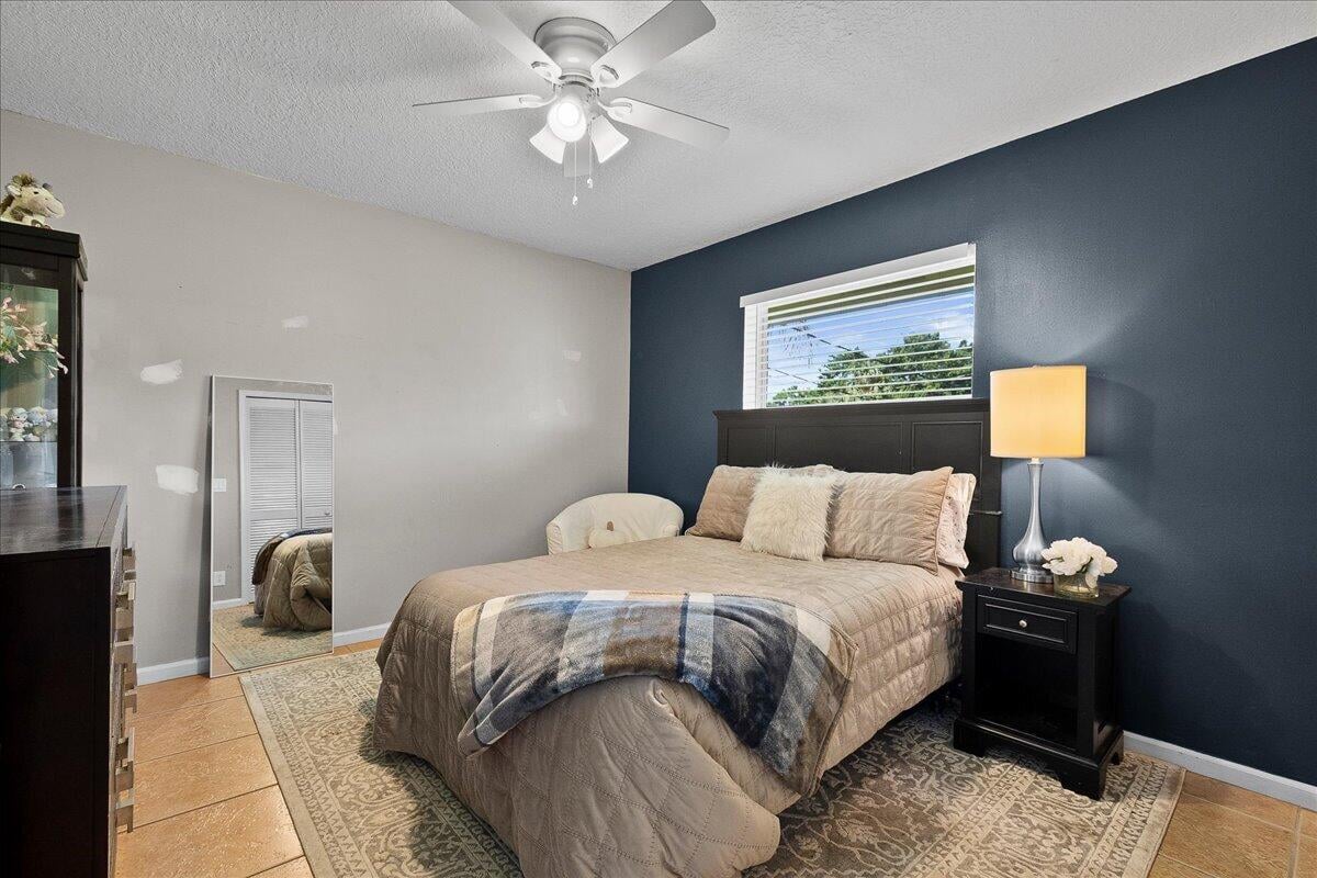  Residence photo 17
