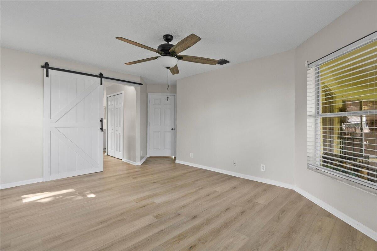  Residence photo 19