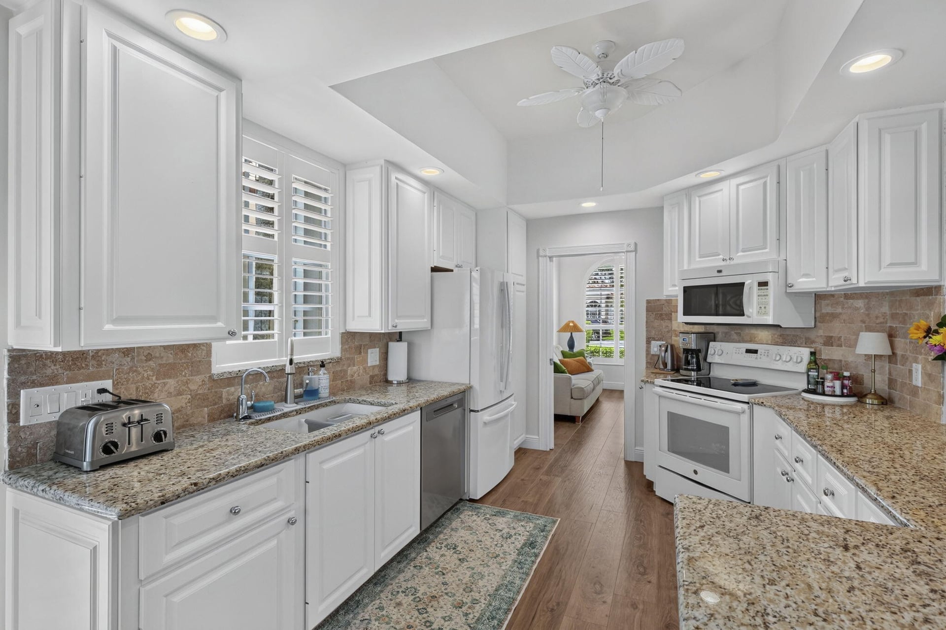 Residence photo 30