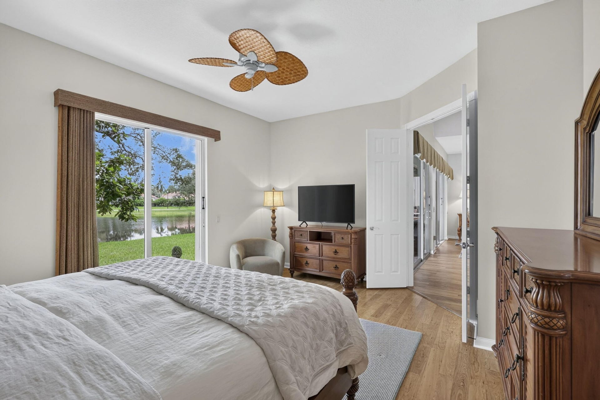 Residence photo 37
