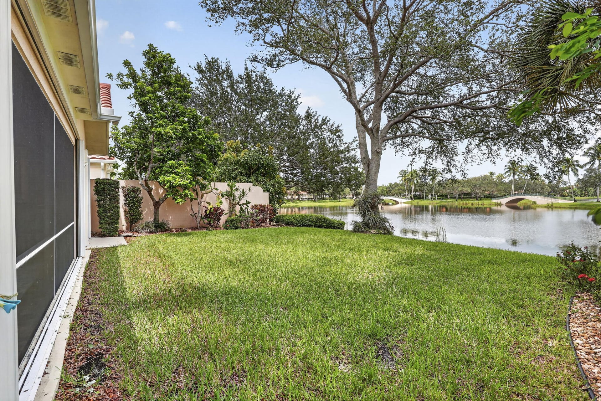 Residence photo 63