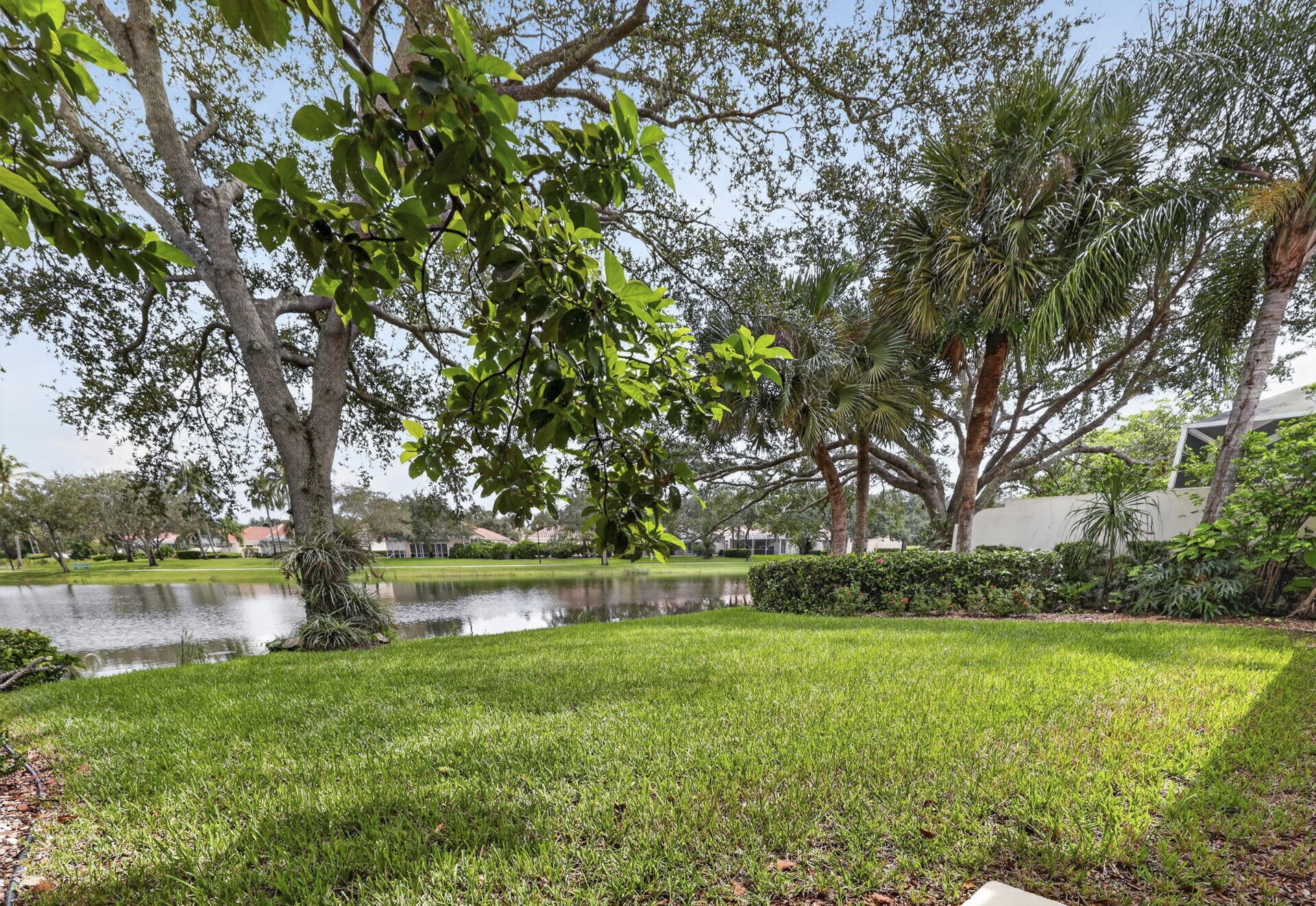 Residence photo 66