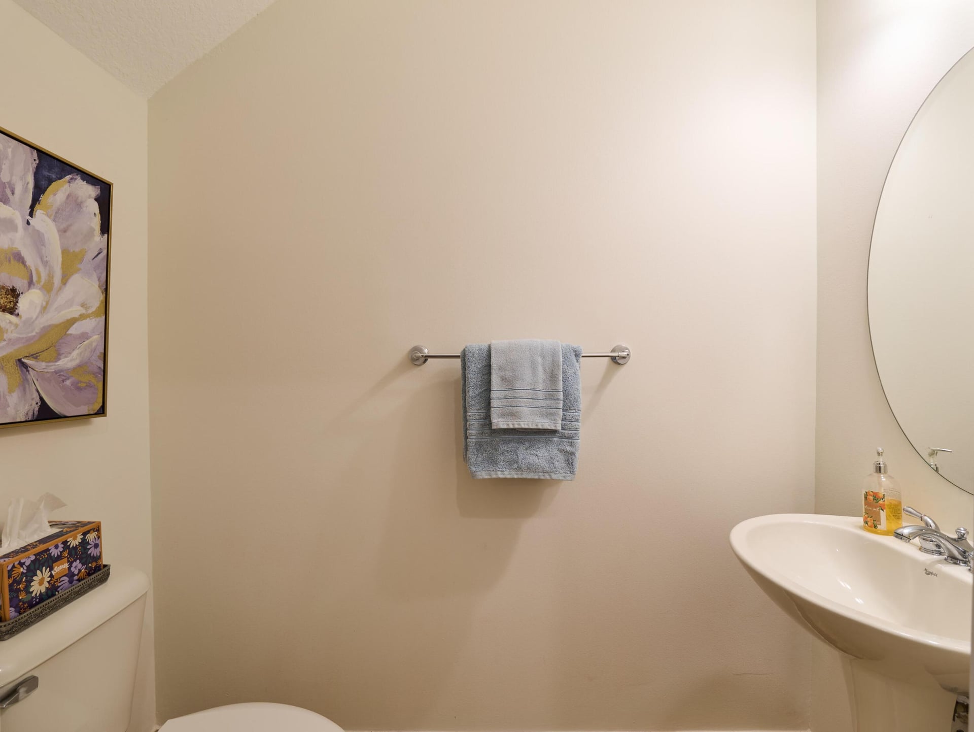 Unit 106 photo 12
