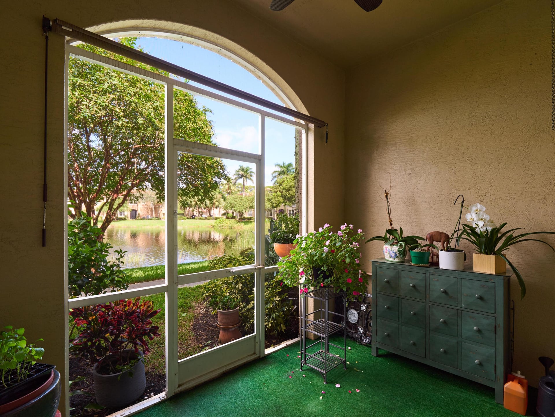 Unit 106 photo 23