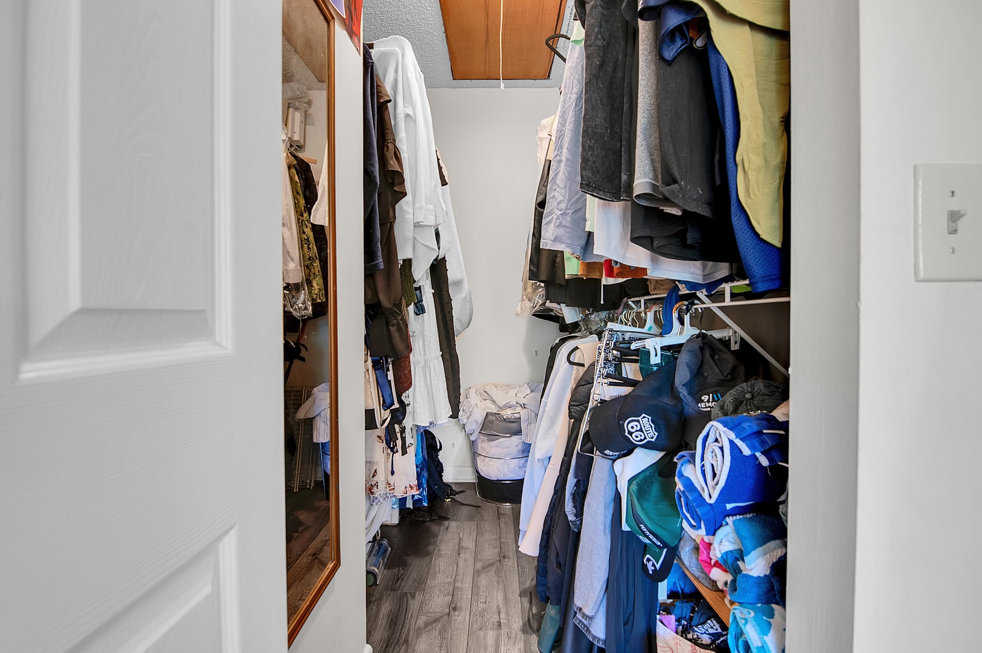 Unit F3 photo 25