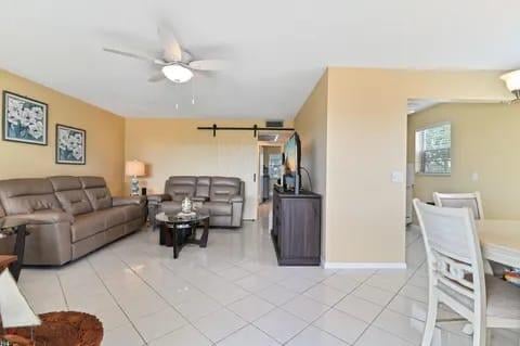 Residence photo 20
