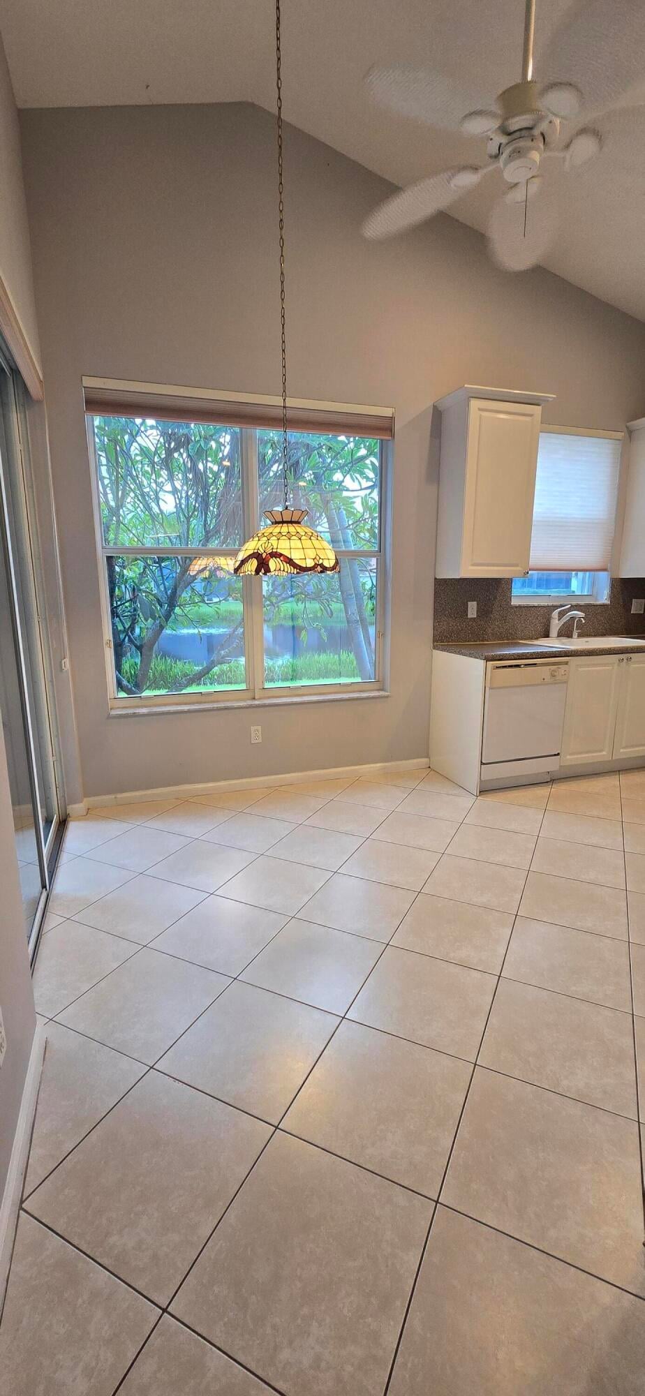 Residence photo 6