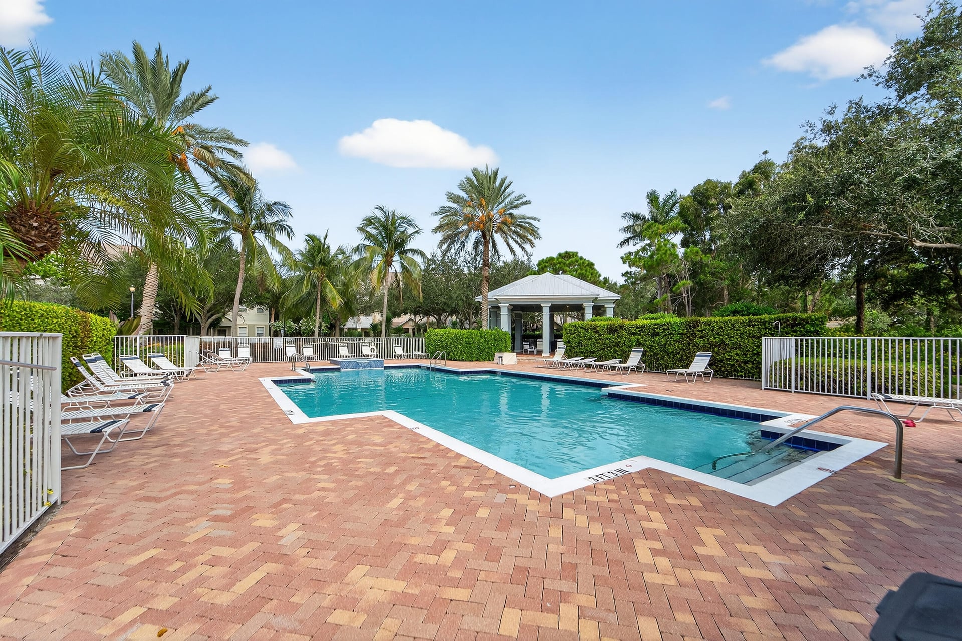 Botanica Residence photo 55