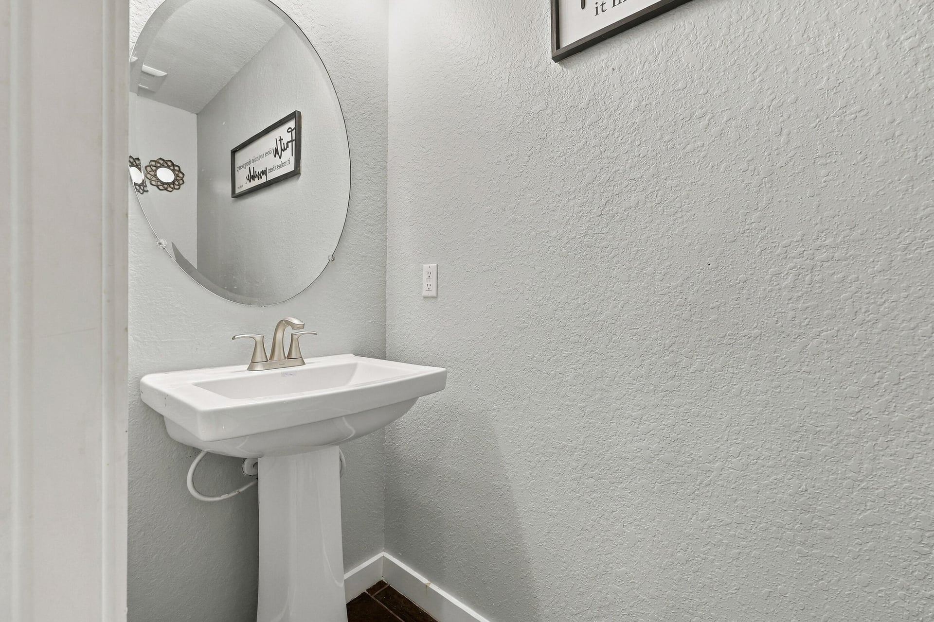  Residence photo 21