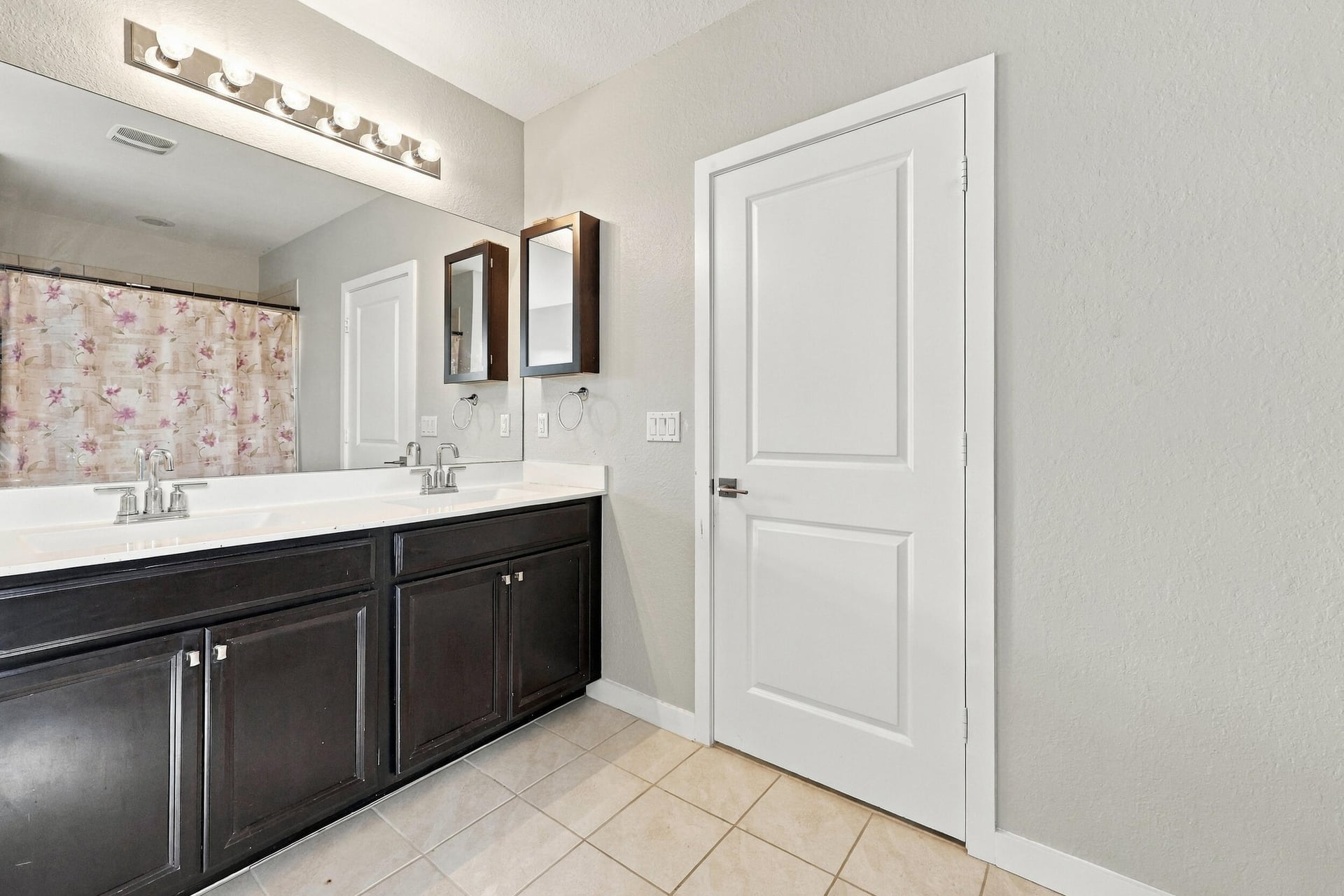  Residence photo 28