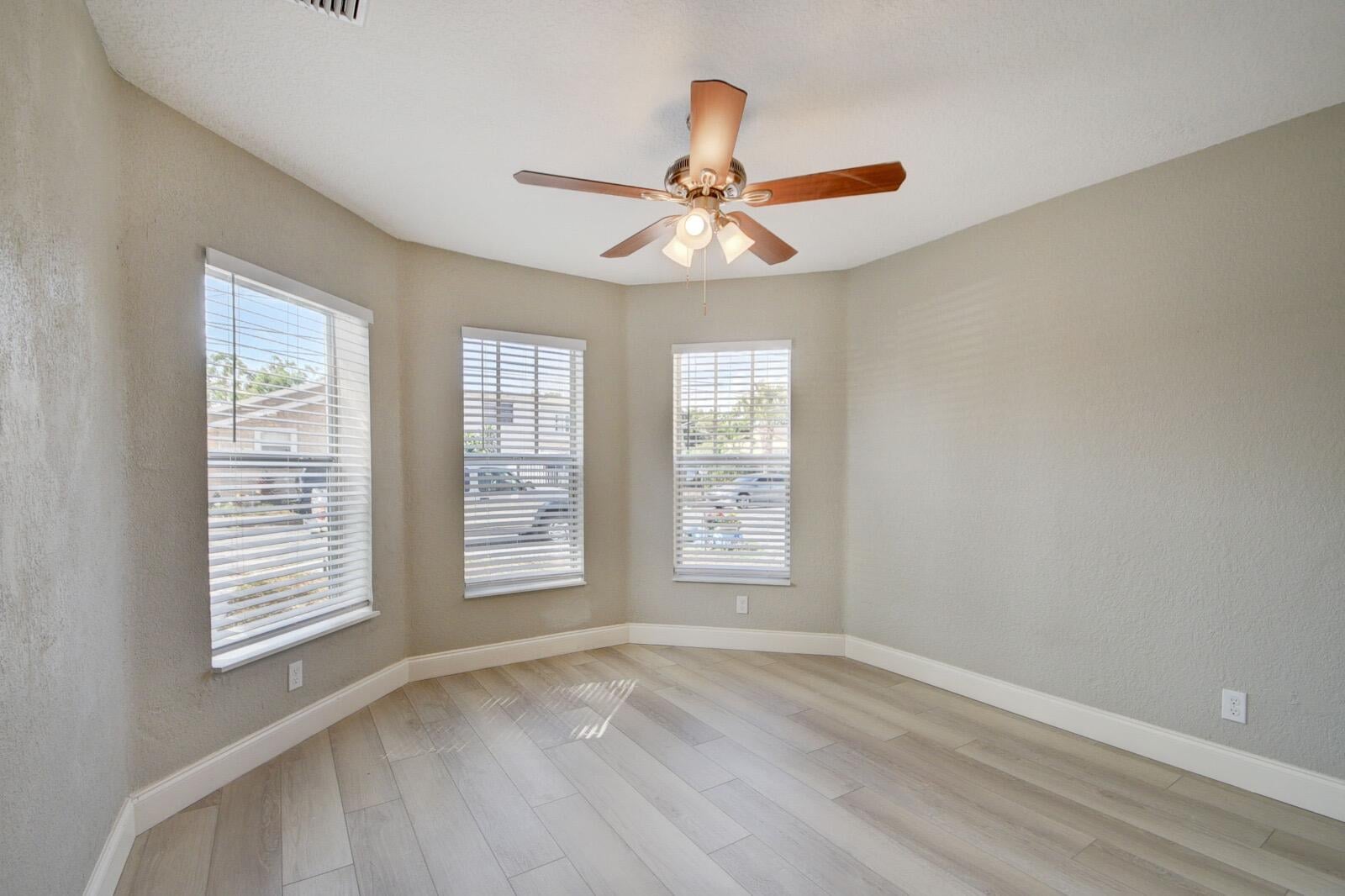 West Palm Beach Residence photo 4