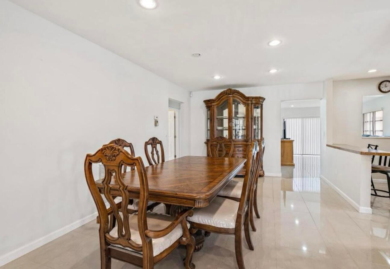 Residence photo 6