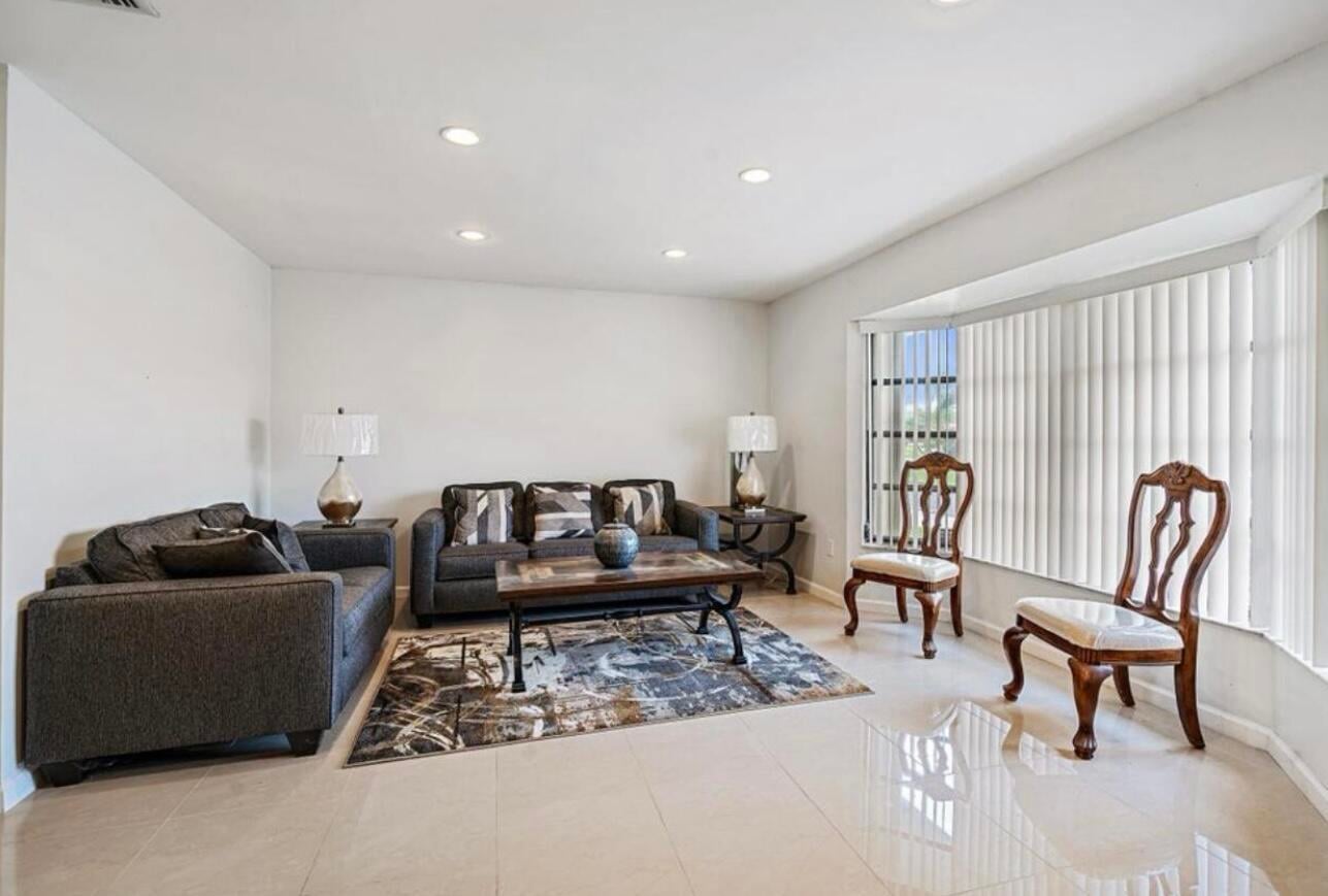 Residence photo 7