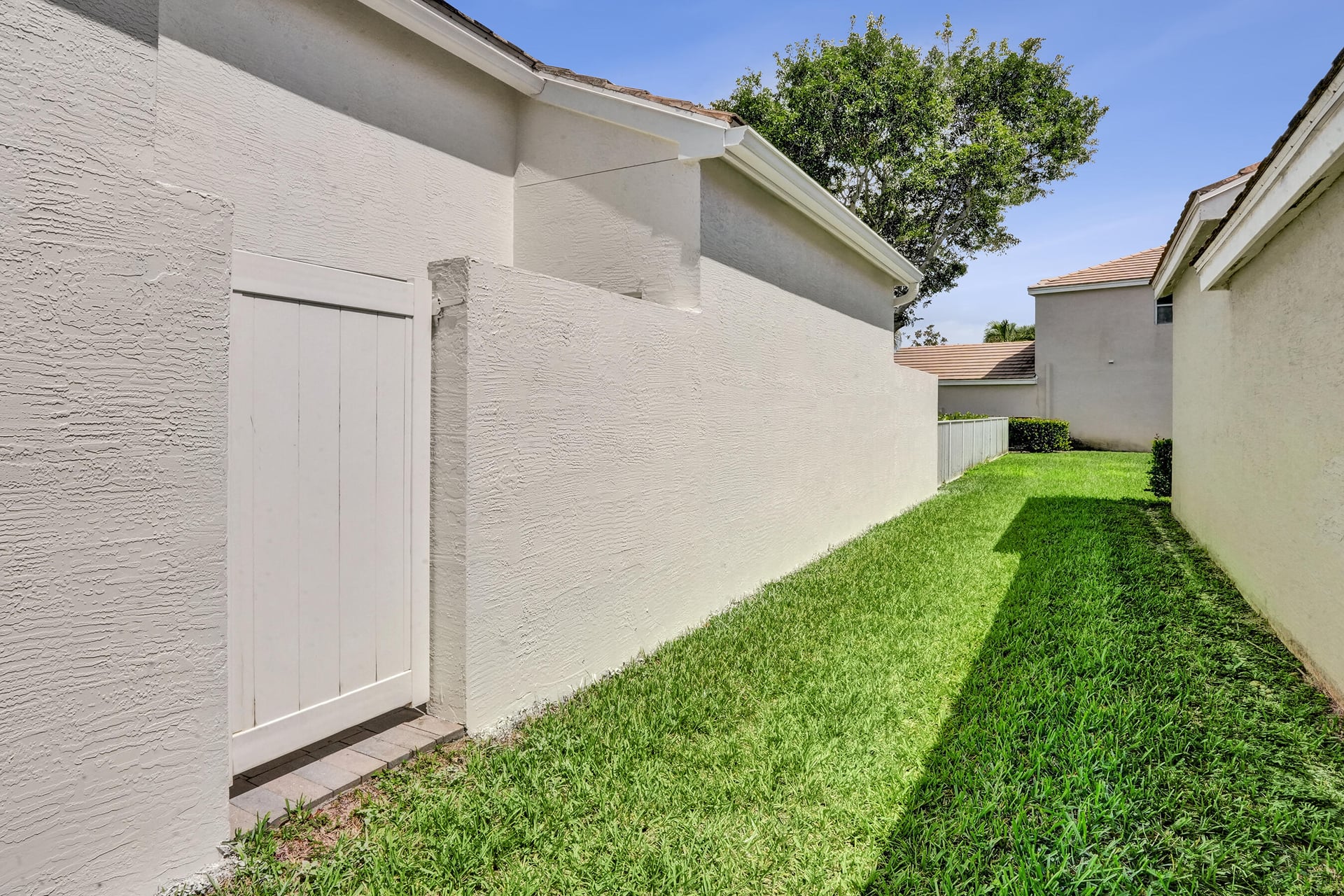  Residence photo 12