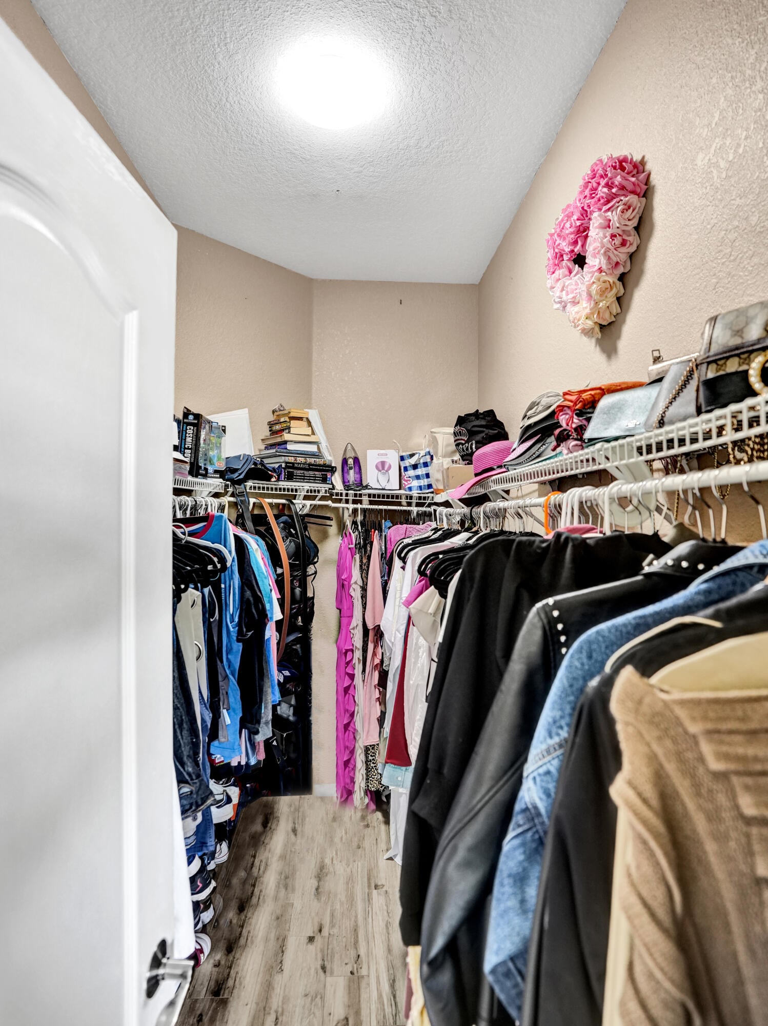  Residence photo 26