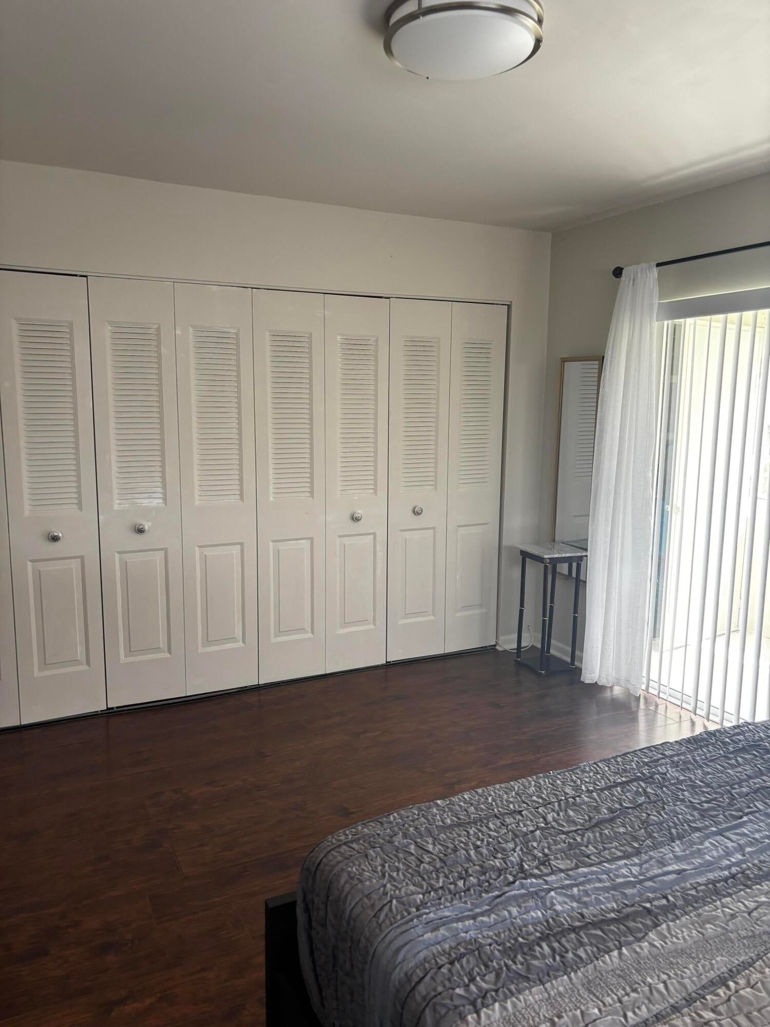Residence photo 9