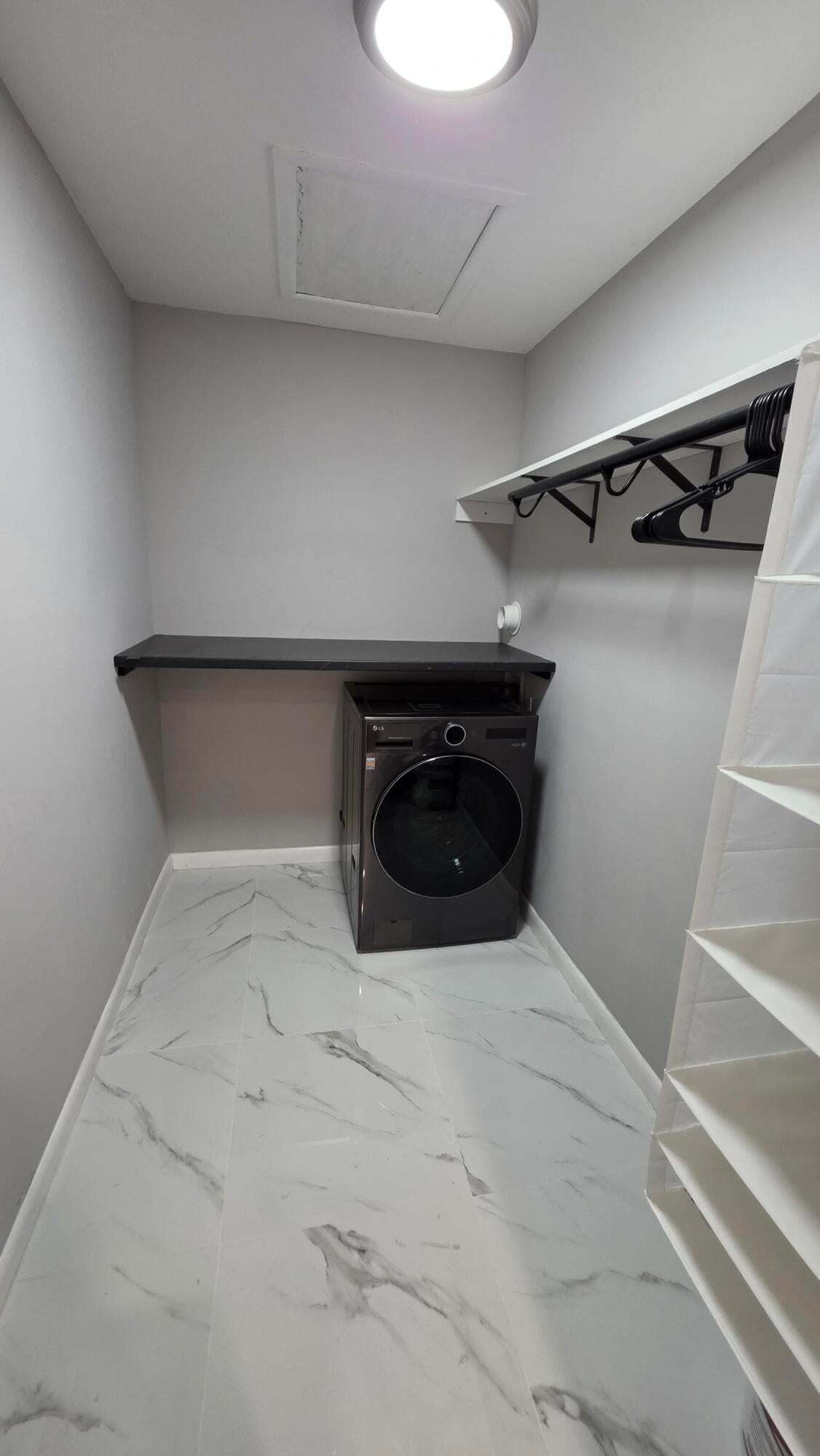  Residence photo 8