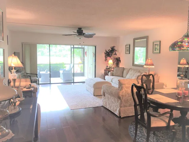 Eastpointe Country Club Unit 103 photo 6