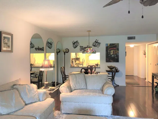 Eastpointe Country Club Unit 103 photo 10