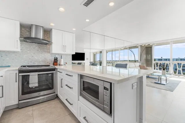 South Palm Beach Unit 7140 photo 65
