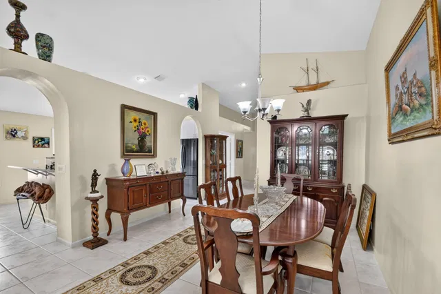  Residence photo 9