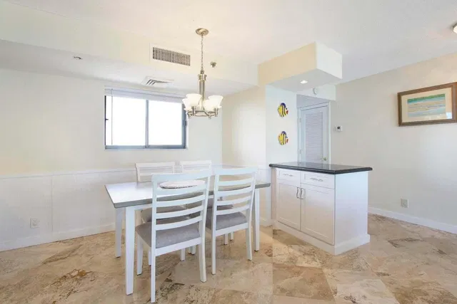 Unit 503 photo 13