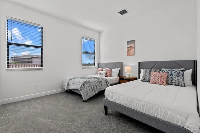 Residence photo 27