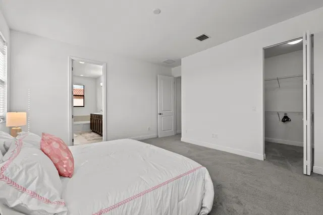Residence photo 38