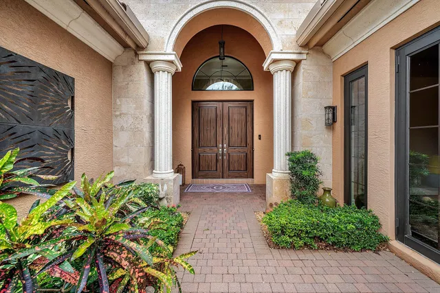  Residence photo 10