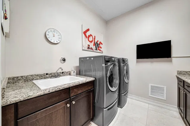  Residence photo 46