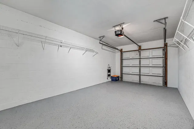 Unit 213 photo 36
