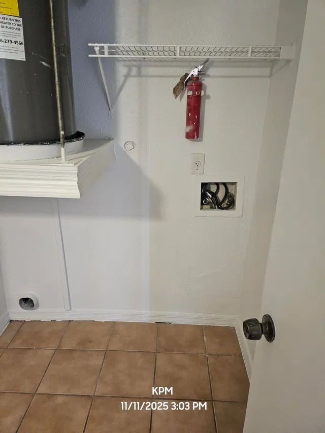  Unit 4 photo 17