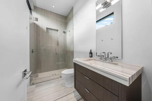 Residence photo 31