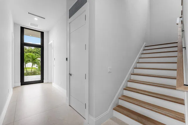 Residence photo 14