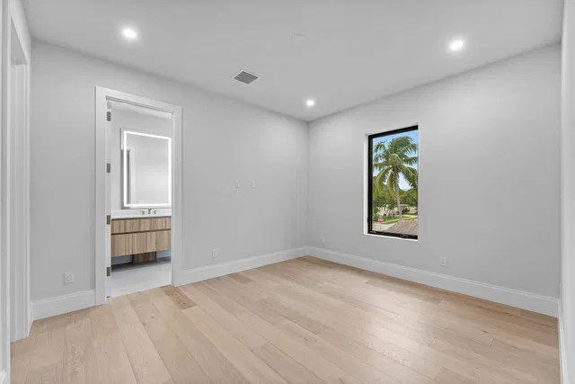 Residence photo 44