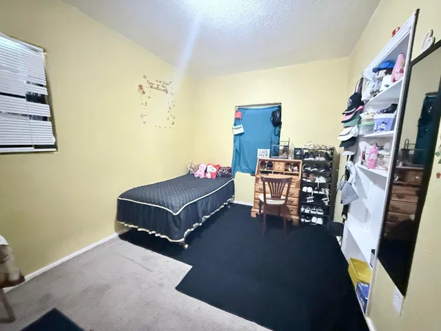 Residence photo 15
