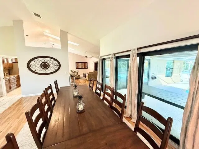  Residence photo 9