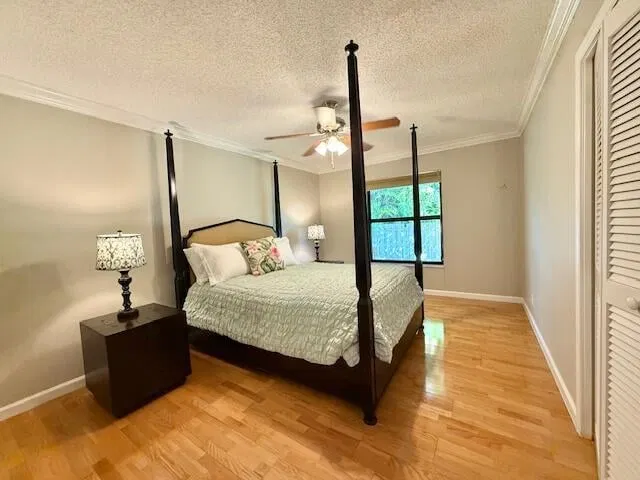  Residence photo 24