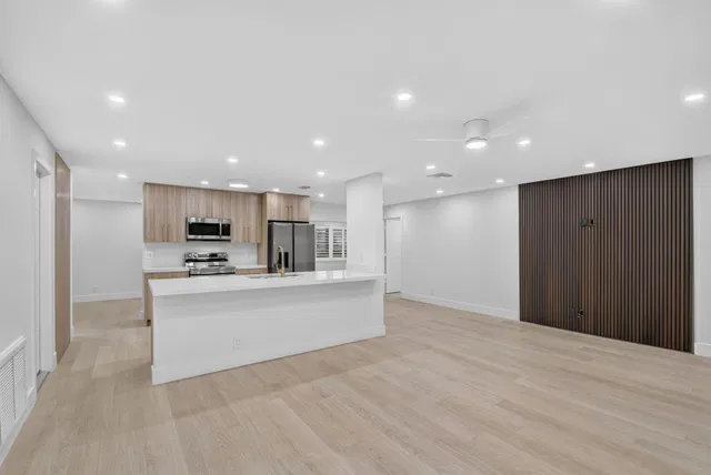 Residence photo 6
