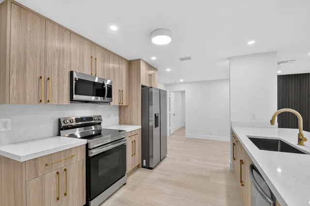 Residence photo 12