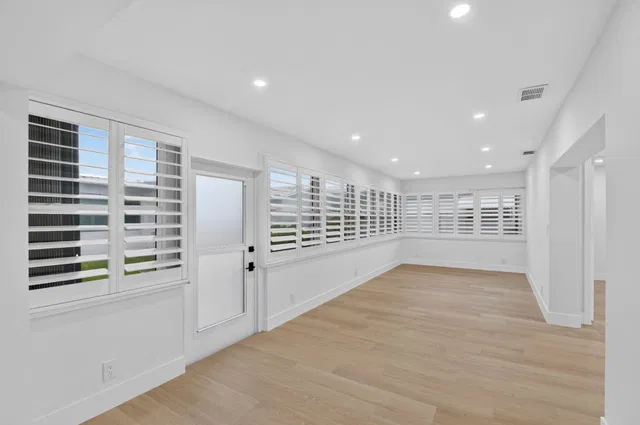 Residence photo 19