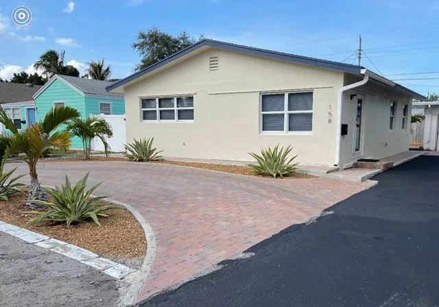 Residence photo 16