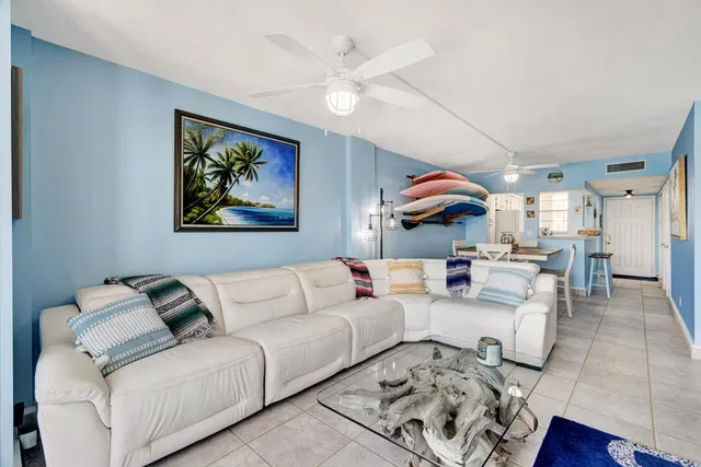 Paradise Harbour North Palm Beach Unit 408 photo 9