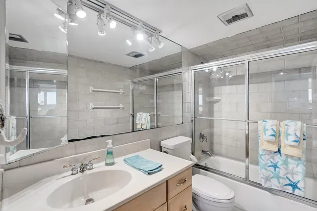 Paradise Harbour North Palm Beach Unit 408 photo 16