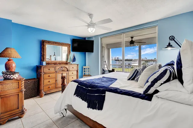 Paradise Harbour North Palm Beach Unit 408 photo 17