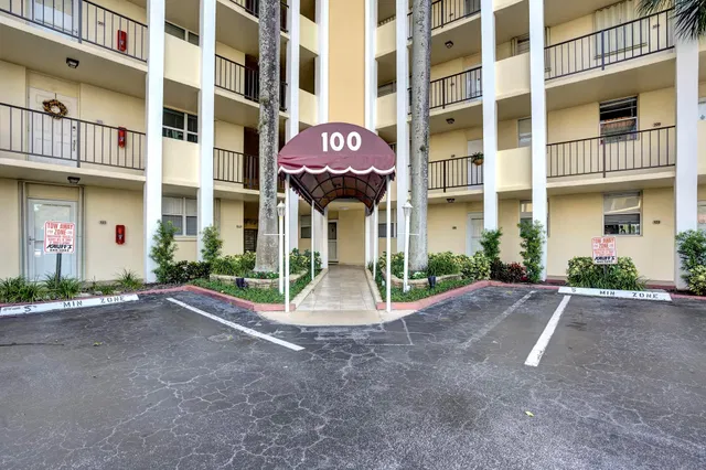 Paradise Harbour North Palm Beach Unit 408 photo 25