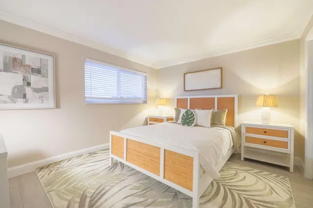 Unit 202 photo 22